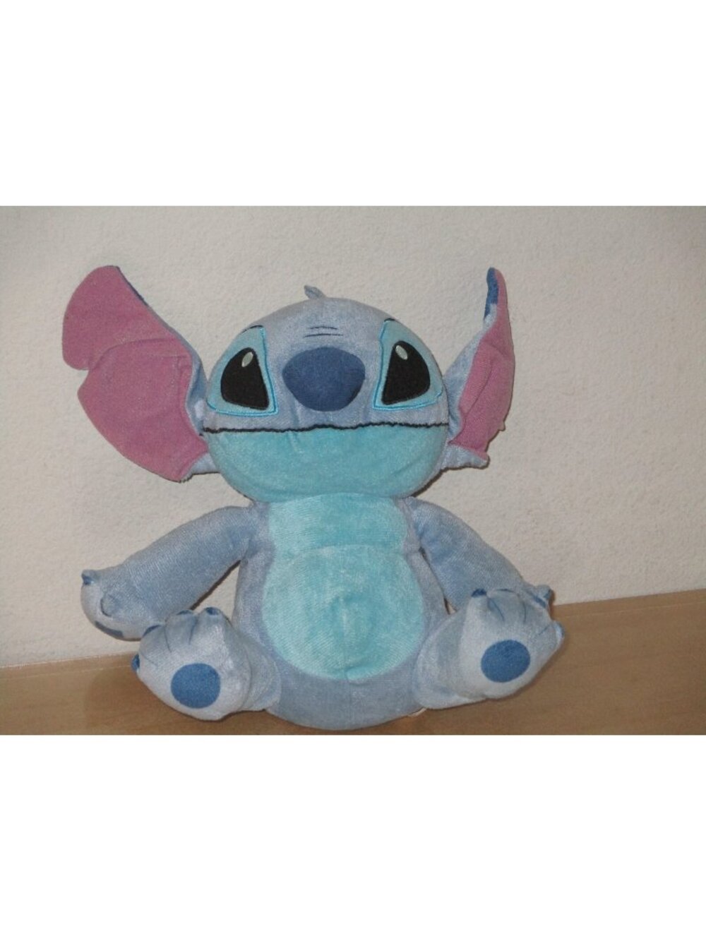 Disney Lilo & Stitch Medium Plush Authentic Official Blue and Black New With Tag